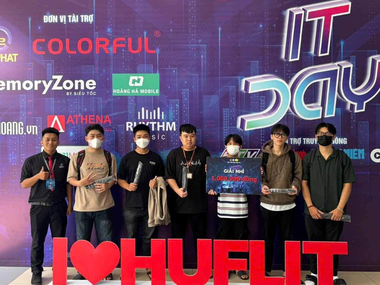 Doan-Hoi-HUFLIT-ITDay24-10.jpg