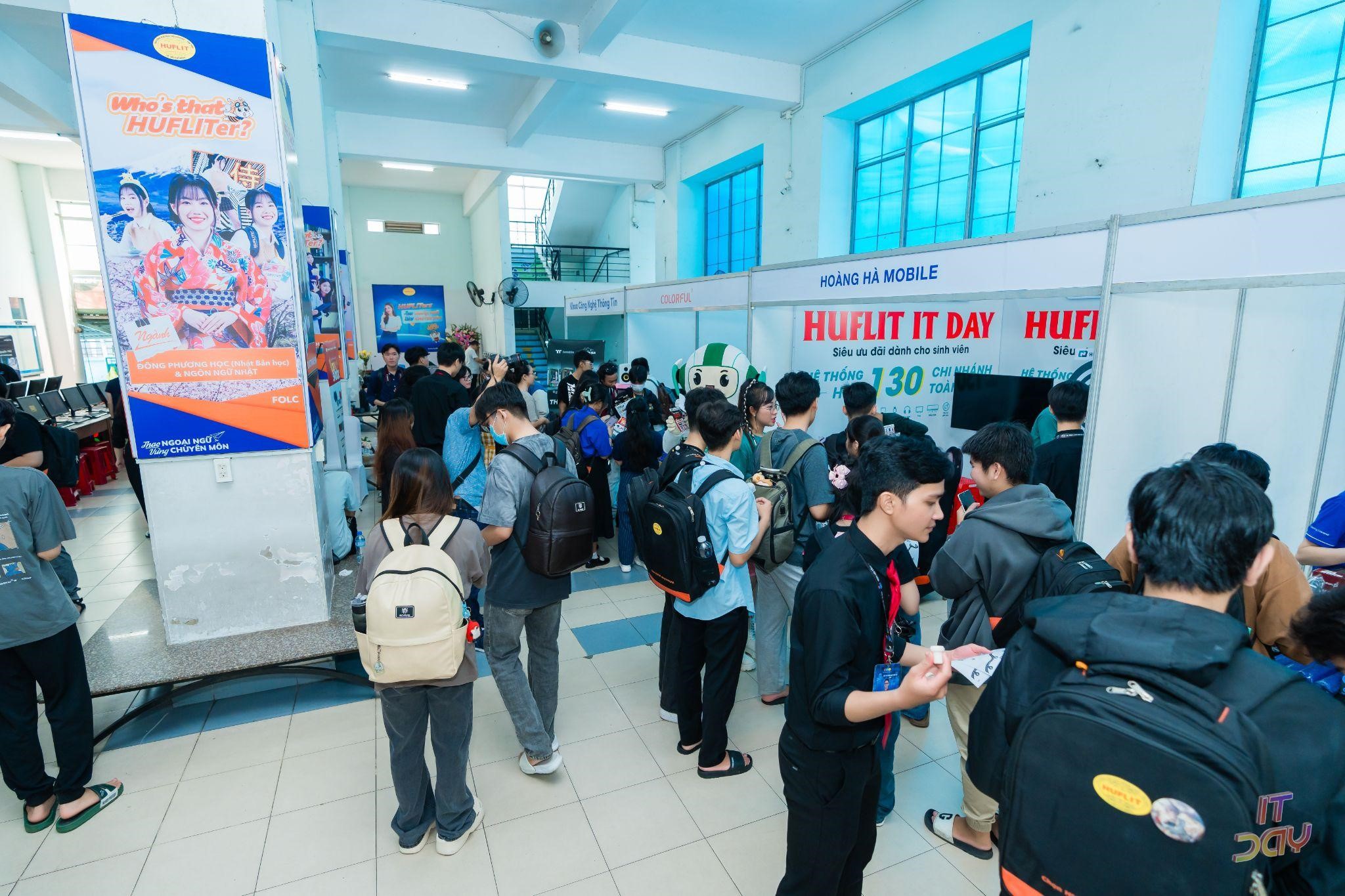 Doan-Hoi-HUFLIT-ITDay24-5.jpg