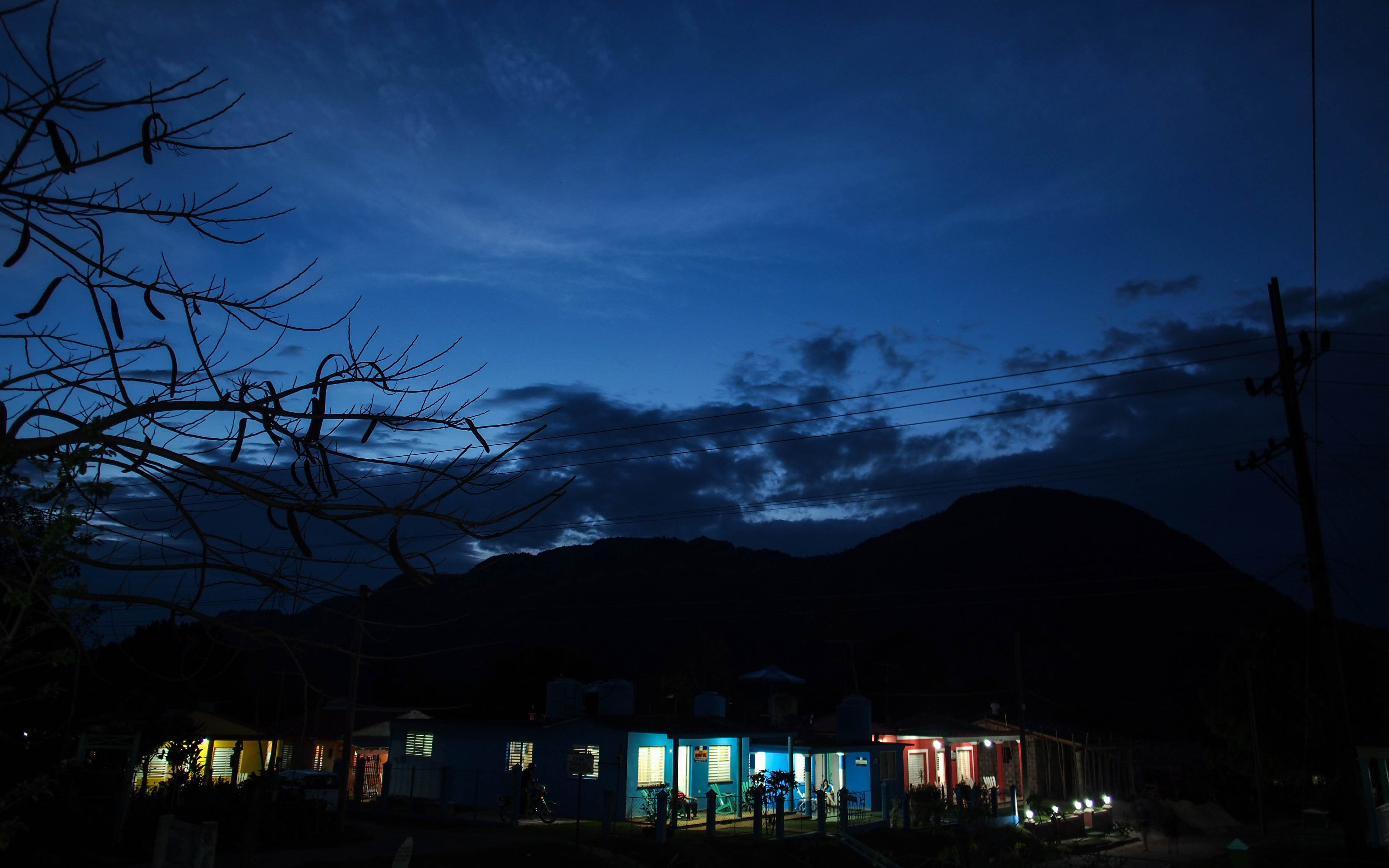 0510_hinh_nen_phong_canh14.jpg