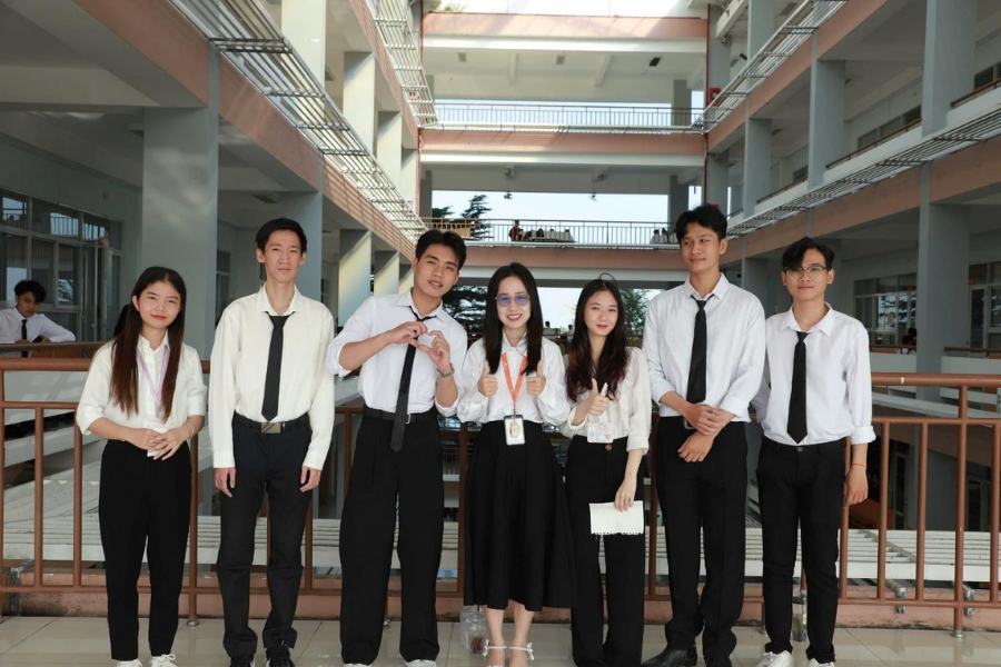 FPT-Polytechnic_CT_Bee_monney-3.png