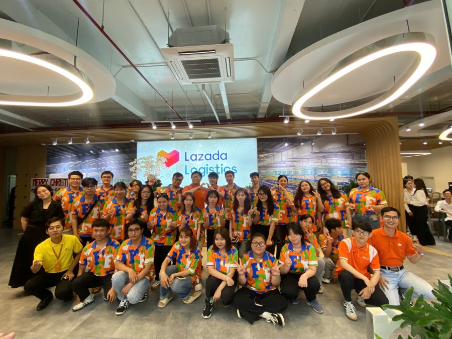 FPT-Polytechnic-HCM-lazada-9.jpg
