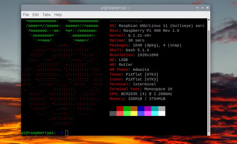 ep-xung-raspberry-pi-400-1.jpg