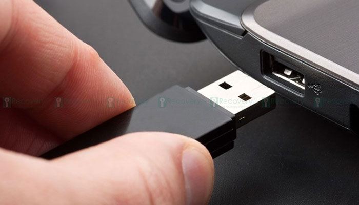 rut-usb-dot-ngot-co-hai-khong-2.jpg